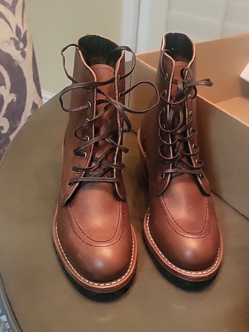 Red Wing Shoes Brown Leather Lace-Up Moc Toe Boots.  New And Never Worn
